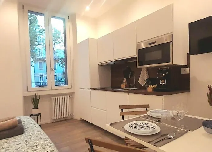 Sole Fiori 3* Milano